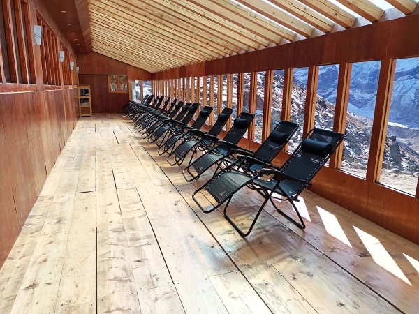 Mera peak sunroom khare