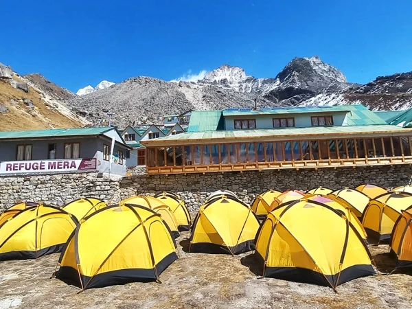 Refuge mera khare tent